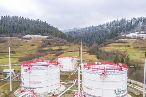 
Укртранснафта увеличила объемы транспортировки нефти почти на 10%
