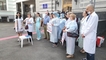 
"Мы – не рабы": медработники пришли под Минздрав спасать медицину
