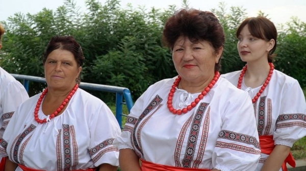 Гриневецкий съездил на 275-летие «украинской Венеции» и пообещал починить дорогу 