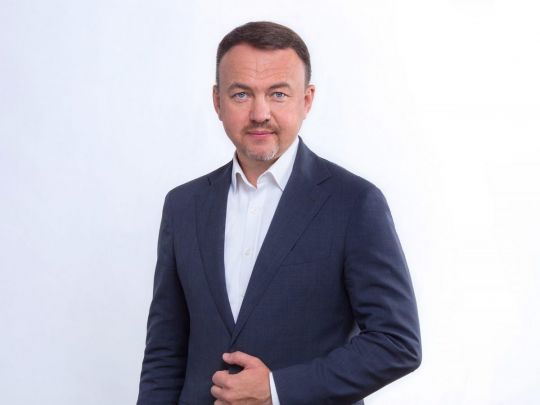 Голову Закарпатської обласної ради Петрова відправили у відставку: що про це відомо
