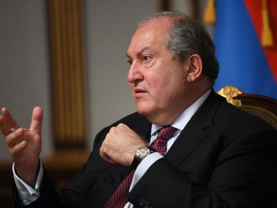 &laquo;Це&nbsp;рішення зовсім не&nbsp;емоційне&raquo;: президент Вірменії Саркісян оголосив про відставку