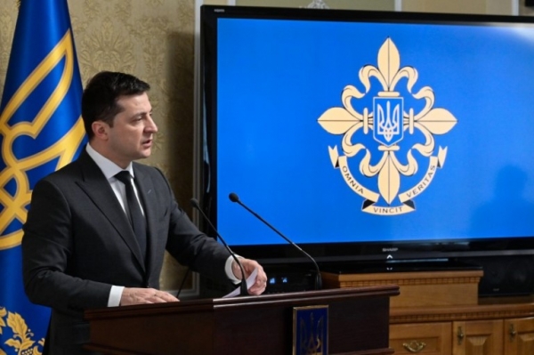 Зеленский украинским разведчикам: пора переходить к наступательным действиям