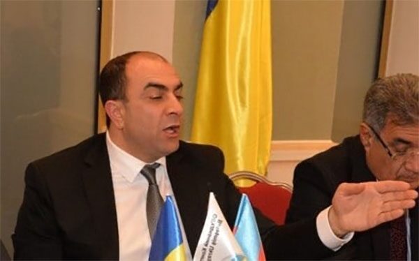 Фейковый &laquo;лидер азербайджанской общины&raquo; Ровшан Тагиев пытается &laquo;легализовать&raquo; себя через сеть фиктивных ассамблей, &mdash; СМИ