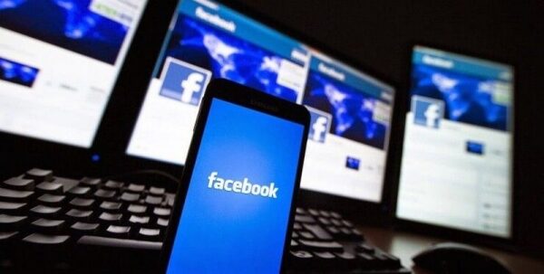 &laquo;Роскомнадзор&raquo; может полностью заблокировать Facebook и Instagram