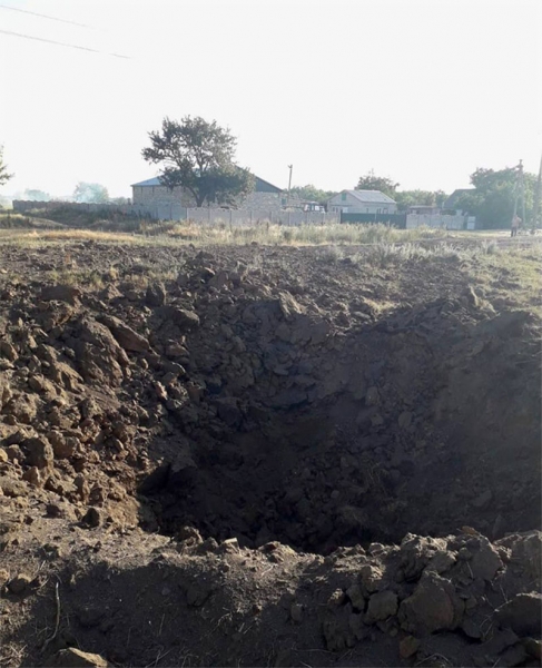 Рашисти обстріляли дві громади на Дніпропетровщині та продовжують стирати з лиця землі міста і села на Луганщині (фото)