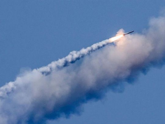 Російські терористи обстріляли Одесу, Харків, Миколаїв та Бахмут: поранено щонайменше п'ятьох людей, серед них — дитина (відео)