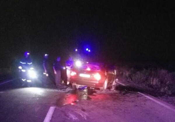 На трассе Одесса &ndash; Николаев BMW столкнулся с автопоездом: погибли два человека