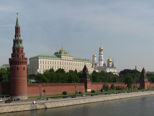 Хтось у&nbsp;Кремлі намагається за&nbsp;спиною путіна вести переговори зі&nbsp;Заходом про закінчення війни з&nbsp;Україною,&nbsp;&mdash; ЗМІ