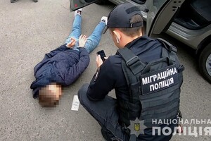 В Одессе поймали мужчину, который подделывал справки для уклонистов