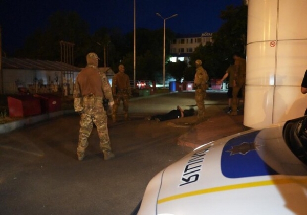 В Одессе банда напала на автомойку (фото, видео)