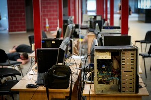 В Одессе "накрыли" работу нескольких колл-центров
