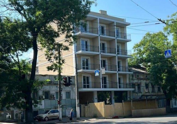В Одесcе снесут незаконную многоэтажку 