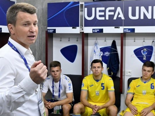 «Просиділи 5 годин у якійсь конурі»: Ротань про розгром збірної України U21 у півфіналі Євро-2023
