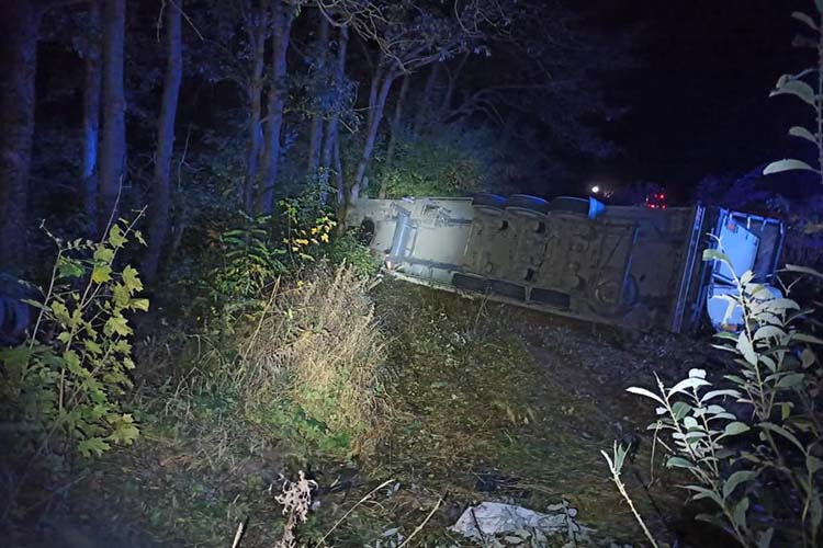 Вантажівка розчавила легковик на Тернопільщині: троє загиблих (фото)