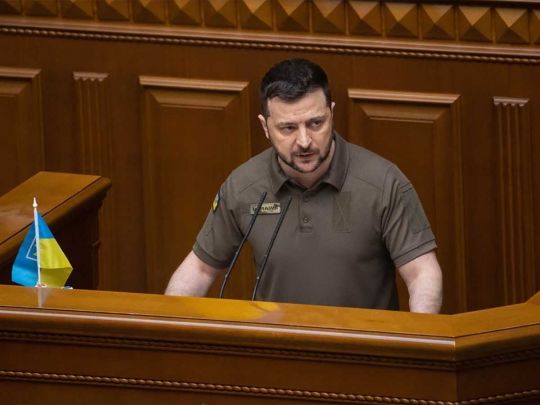 Зеленський подав до&nbsp;Ради проекти законів про воєнний стан та&nbsp;мобілізацію: на&nbsp;який термін їх&nbsp;продовжать