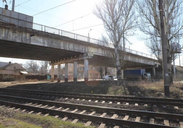 На ремонт Ивановского моста хотят потратить миллиард гривен