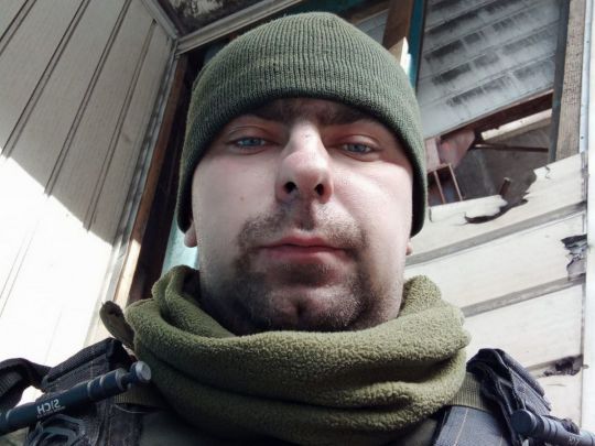 &laquo;Чоловік приходить у&nbsp;снах і&nbsp;благає про допомогу&raquo;: батько 3 дітей та&nbsp;військовий медик 20 місяців в&nbsp;полоні, дружина відважилась на&nbsp;крок відчаю