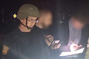 Враг атаковал Одесский район баллистикой: есть раненые и погибшие, среди жертв – десятилетняя девочка (обновлено) Враг атаковал Одесский район баллистикой: есть раненые и погибшие, среди жертв – десятилетняя девочка (обновлено)
