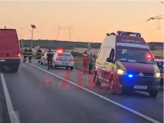 У Румунії автобус із десятками українських підлітків зіткнувся з вантажівкою: є постраждалі (відео)