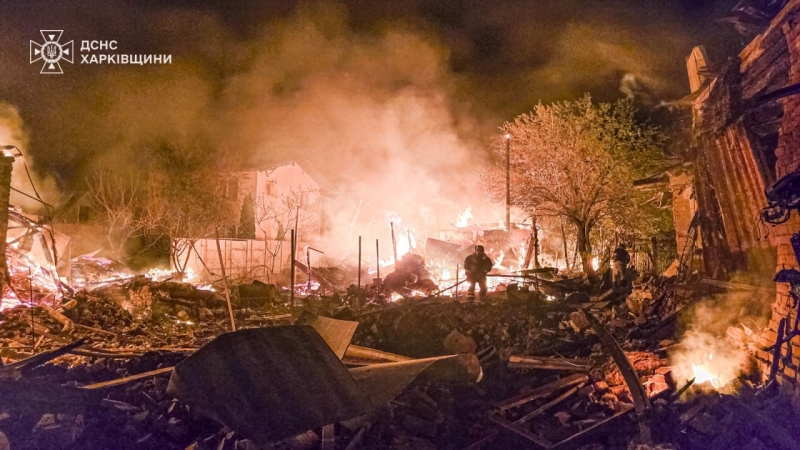 У Харкові десятки постраждалих після вечірнього нальоту дронів на місто (фото, відео)