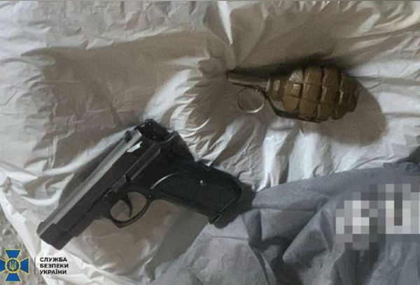 400 тисяч доларів за&nbsp;&laquo;голову&raquo; Гордона: СБУ запобігла ще&nbsp;одному замаху на&nbsp;відомого журналіста