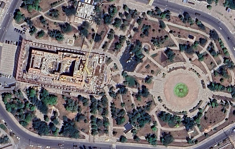Google Maps показав руїни Маріуполя на&nbsp;супутникових знімках