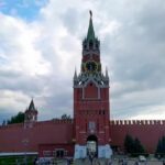«Кремль вдивляється в Україну в надії, що у нас закінчаться солдати раніше, ніж у рф закінчаться гроші», — Павло Казарін