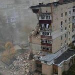 У Хмельницькому вибух у багатоповерхівці, обвалилися три поверхи: що відомо