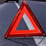 В Одесской области сгорел автомобиль после столкновения с грузовиком: погибли три человека