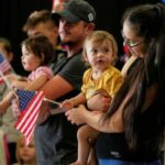 ЮАР осуждает приоритет США для белых беженцев