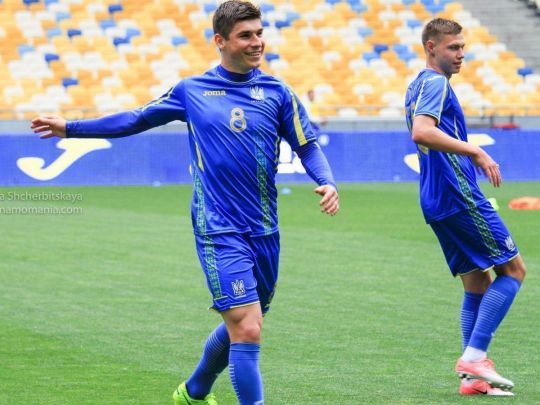 Ребров не&nbsp;включив двох лідерів до&nbsp;заявки збірної України на&nbsp;матч з&nbsp;Францією