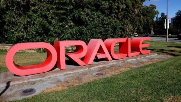 Oracle: падение акций на фоне опасений вокруг ИИ-бума