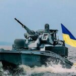 СБУ безпрецедентно бʼє по росіянам на морі, у повітрі та на суші