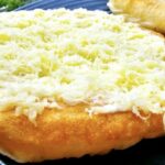 Угорський лангош: просто, ситно та дуже смачно