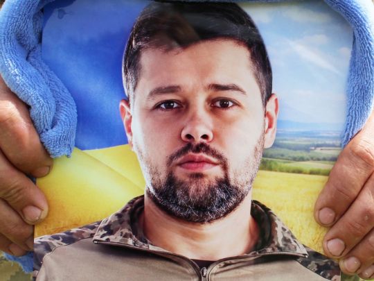 Був не&nbsp;просто військовим, а&nbsp;вірним братом по&nbsp;зброї: &laquo;на&nbsp;щиті&raquo; повернувся воїн, який безвісти зник рік тому