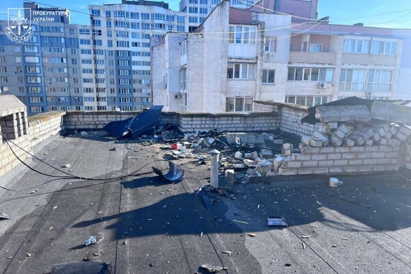 РФ нанесла удар по многоэтажке и домовладению в Одесской области: последствия атаки
