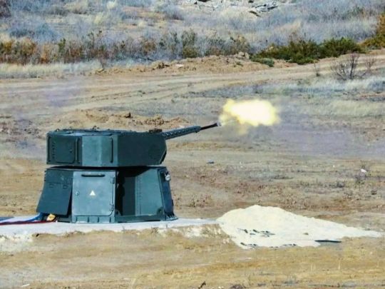 Дорого і неефективно: через атаки українських дронів у росії зобов’язали бізнес закуповувати засоби ППО