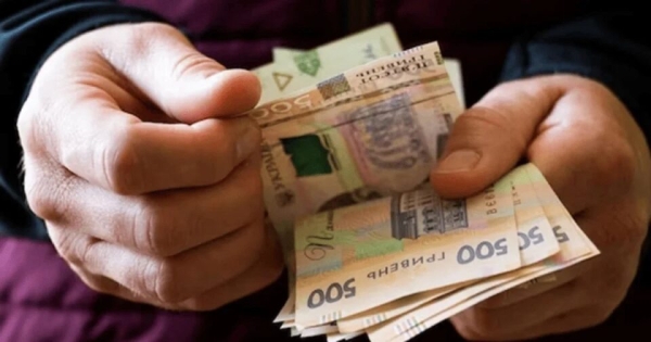 Когда цены кусаются: почему украинцы ищут быстрые деньги